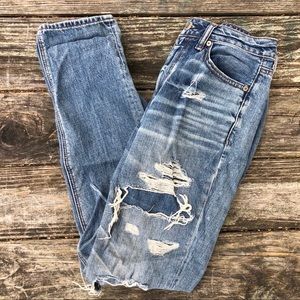 American Eagle Hi-Rise Tomgirl Distressed Jean